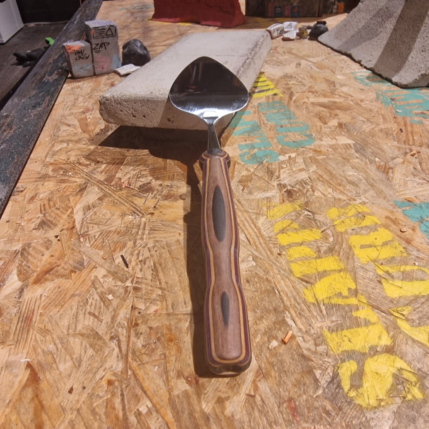 Tårtspade Av Återvunna Skateboards