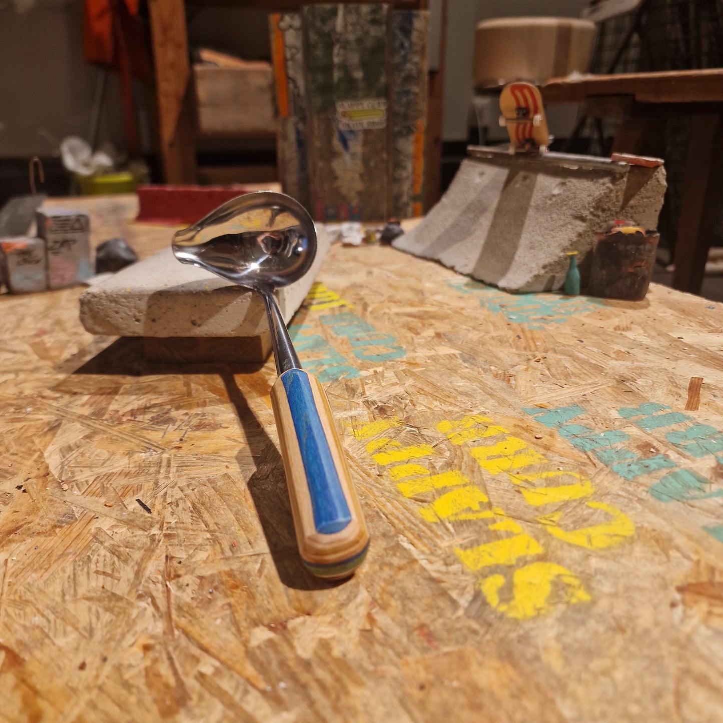 Såsslev Av Återvunna Skateboards