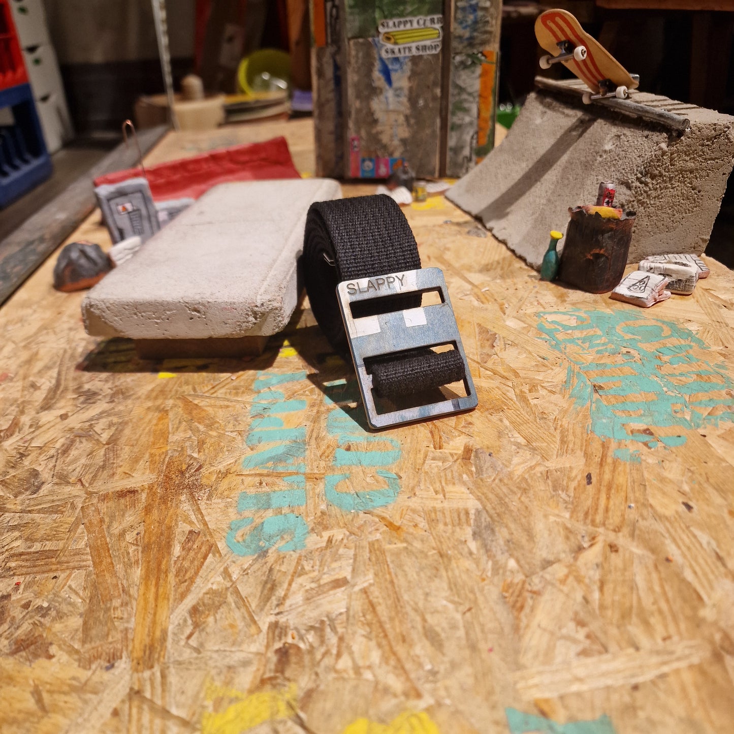 Bälte Av Återvunna Skateboards