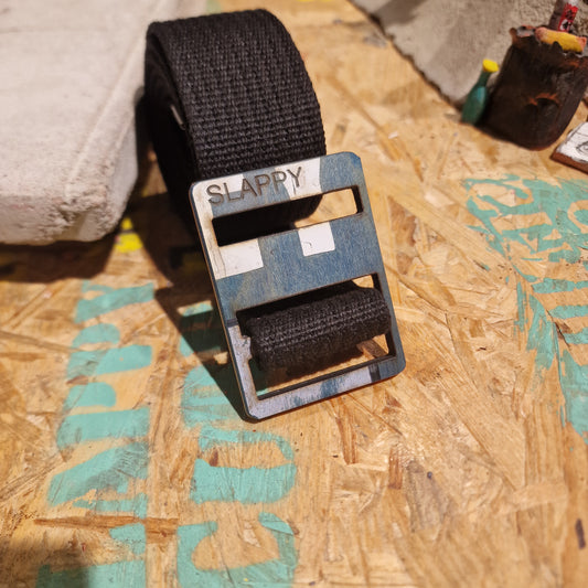 Bälte Av Återvunna Skateboards