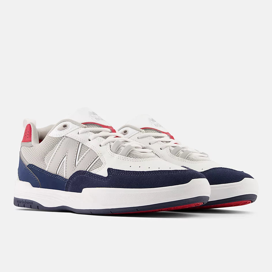 New Balance 808